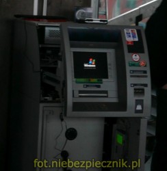 WBK, bankomat na dworcu Warszawa Centralna